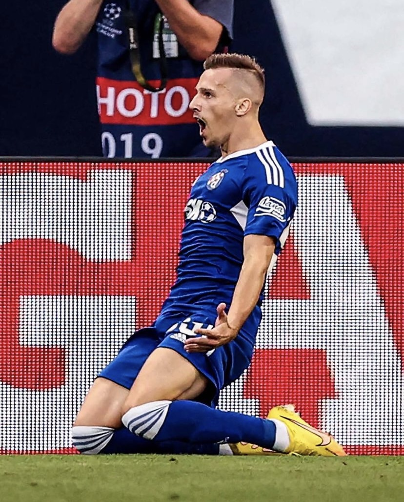 金州勇士内部会议纪要流出:赛后单刀错失;欧冠使命明确;资深球员宣示担当(金州勇士历届名单) 金州勇士内部会议纪要流出:赛后单刀错失;欧冠使命明确;资深球员宣示担当(金州勇士历届名单)