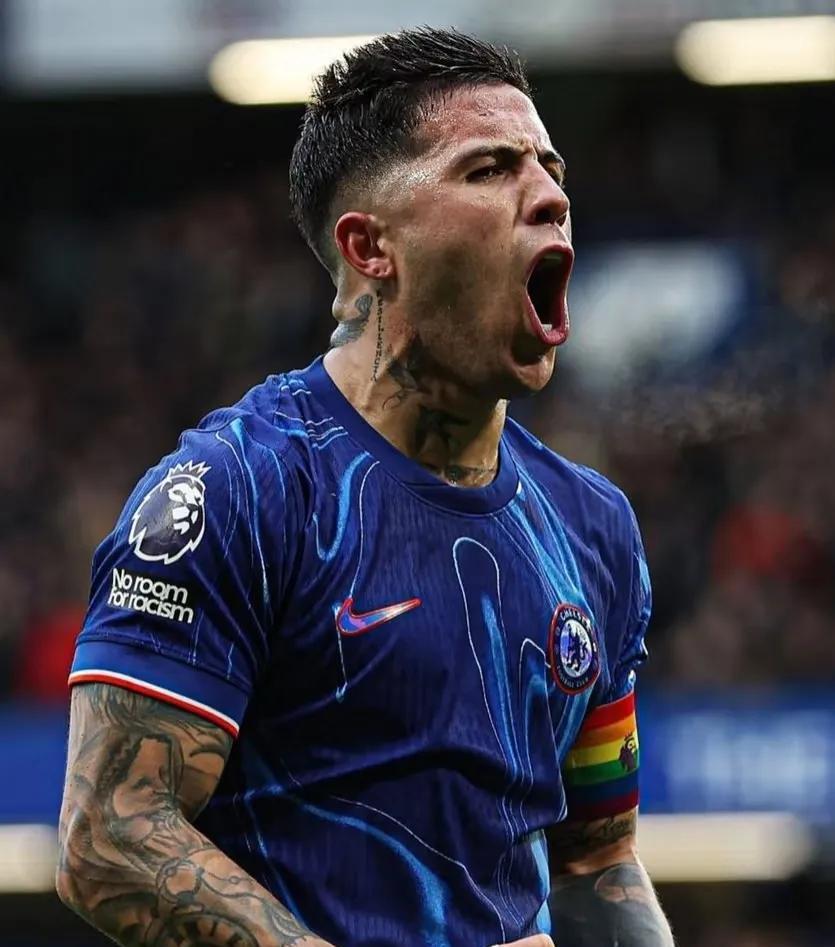 切尔西女神出席活动身材热辣 切尔西女神出席活动身材热辣