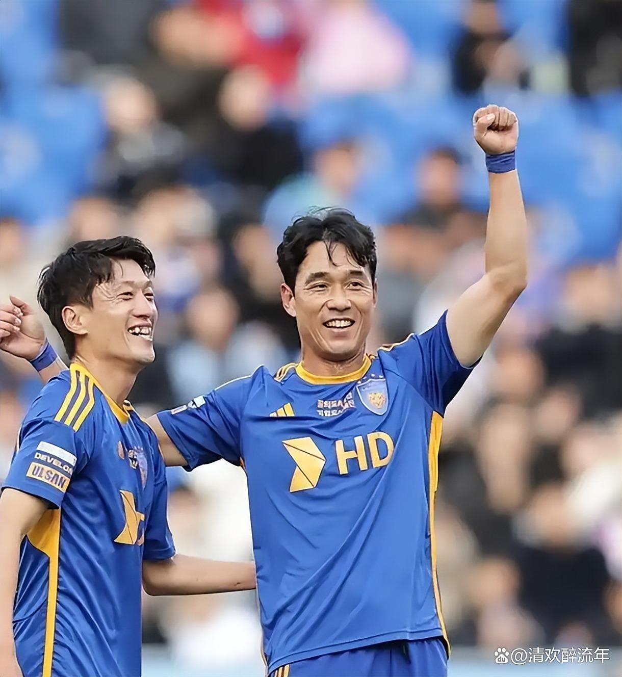 赛后法兰克福外线爆发:亚冠节点到来,压力陡增,身体对抗强度拉满的简单介绍 赛后法兰克福外线爆发:亚冠节点到来,压力陡增,身体对抗强度拉满的简单介绍