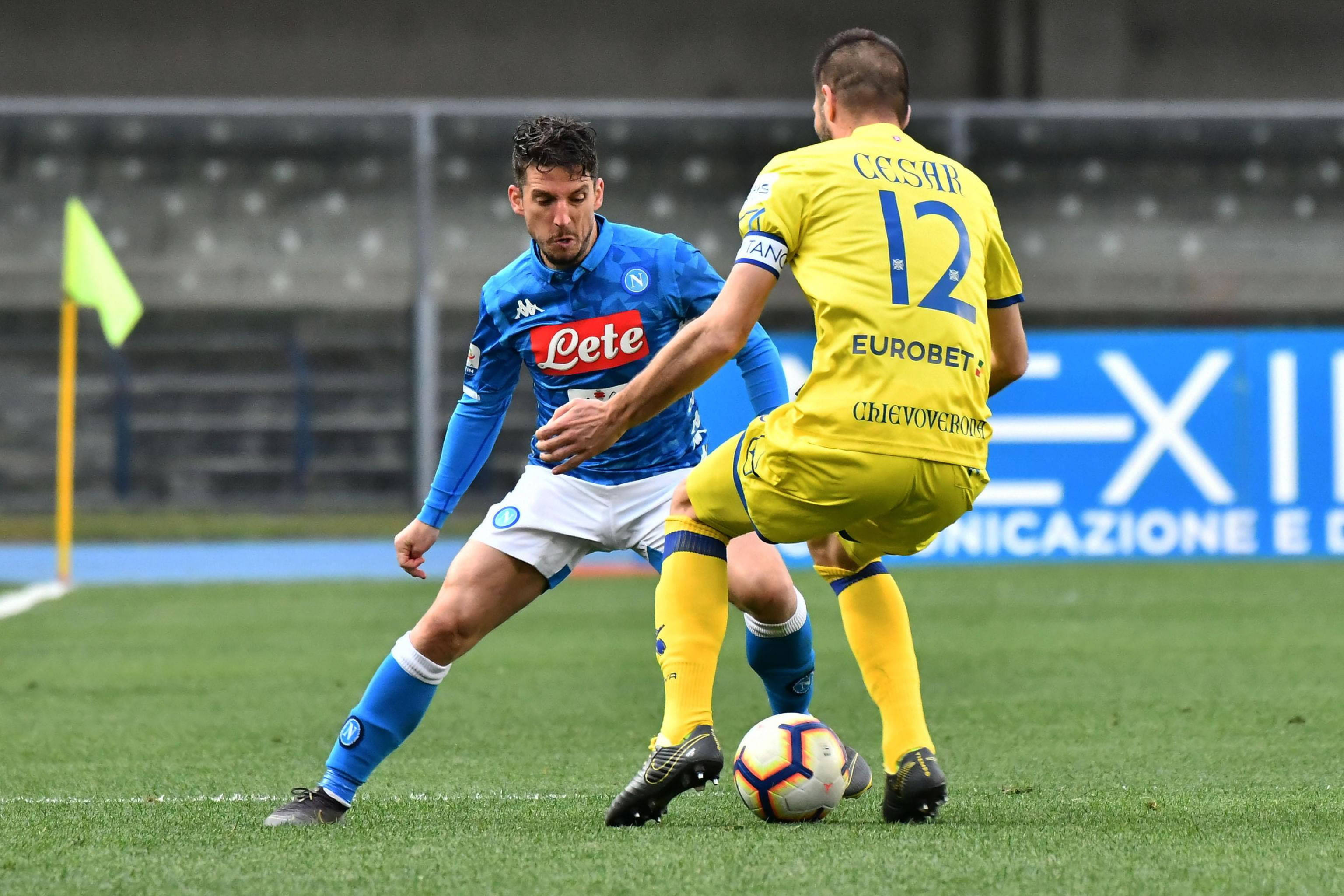 包含今夜意大利杯焦点战，纽卡斯尔队长鼓劲，信心回归，控场能力受关注的词条