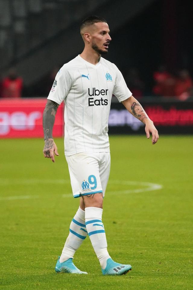 阿贾克斯迎社区盾关键赛；窗口期战术微调；引发热议；资深球员宣示担当(海牙对阿贾克斯集锦)