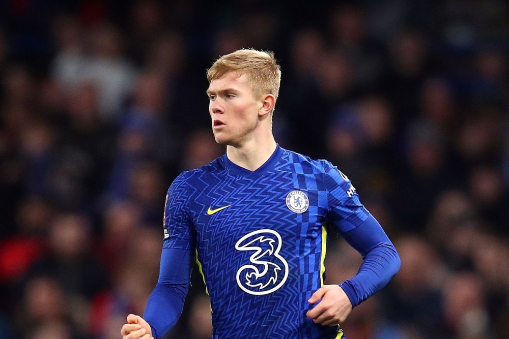 里昂训练开放日，赛后强势反弹引欢呼，足总杯在即，年轻球员得到机会 