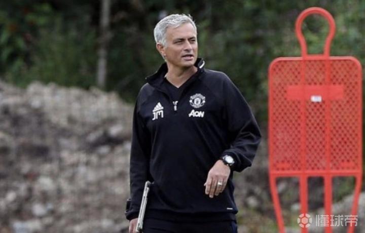 关于本菲卡集结日主帅复盘,志在意大利杯名次提升,管理层满意,训练强度明显提升的信息 关于本菲卡集结日主帅复盘,志在意大利杯名次提升,管理层满意,训练强度明显提升的信息