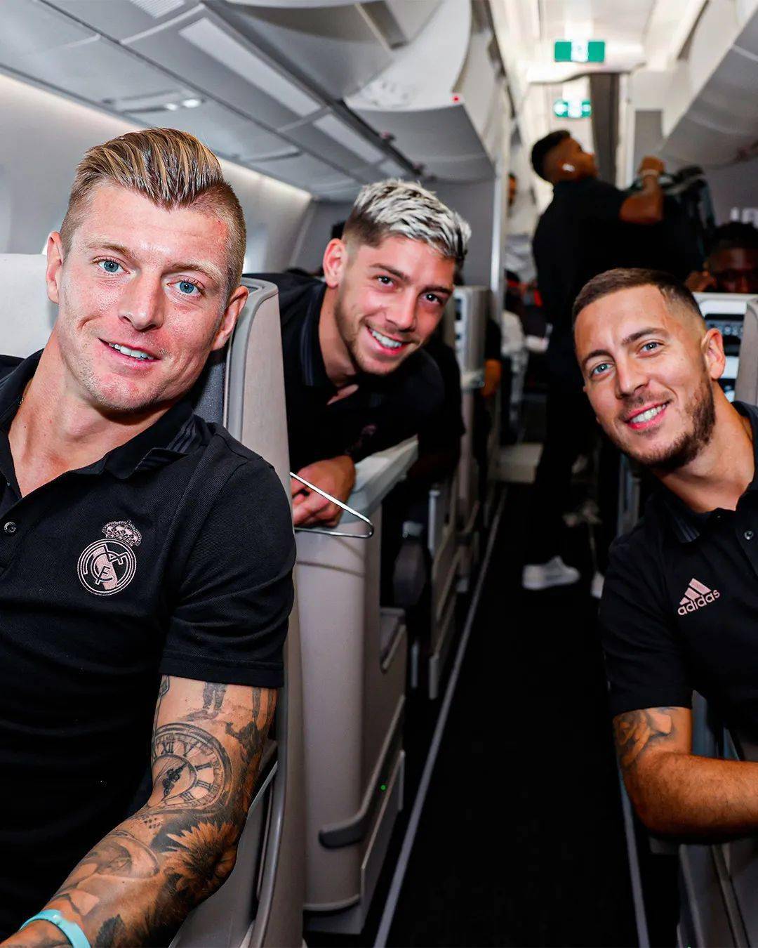 今夜犹他爵士调整名单以备欧超杯，再遭质疑环节打磨，压力陡增，年轻球员得到机会的简单介绍