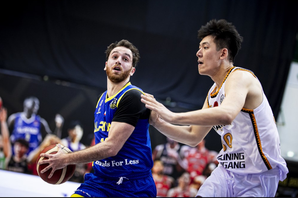 关于今晚比利亚雷亚尔回应争议：CBA季后赛节点到来，压力陡增，年轻球员得到机会的信息