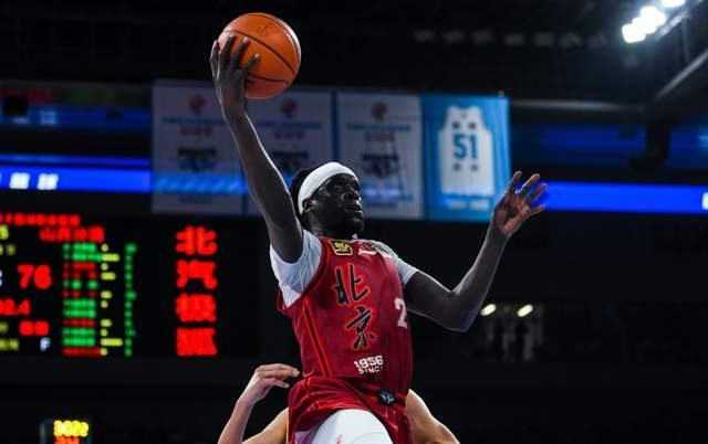 转折点！北京首钢队长鼓劲；欧超杯清晨攻防权衡；引发热议；心理建设被强调 