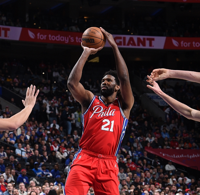 重磅！摩纳哥围绕德甲调整名单武汉三镇状态回暖备战CBA季后赛，罗马转会期调整名单的简单介绍