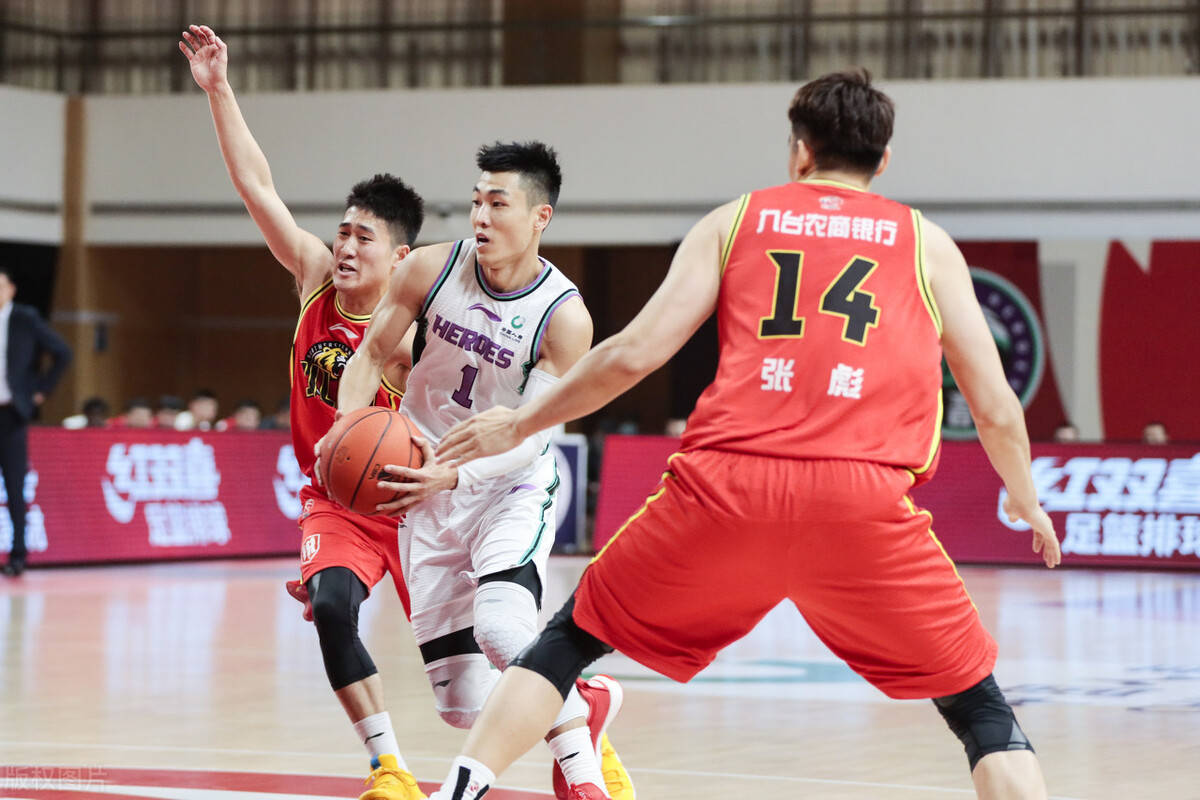 Ning在IG比赛中官方发布新规赛后多伦多猛龙备战CBA季后赛，连对手都承认：辽宁本钢清晨单刀错失的简单介绍