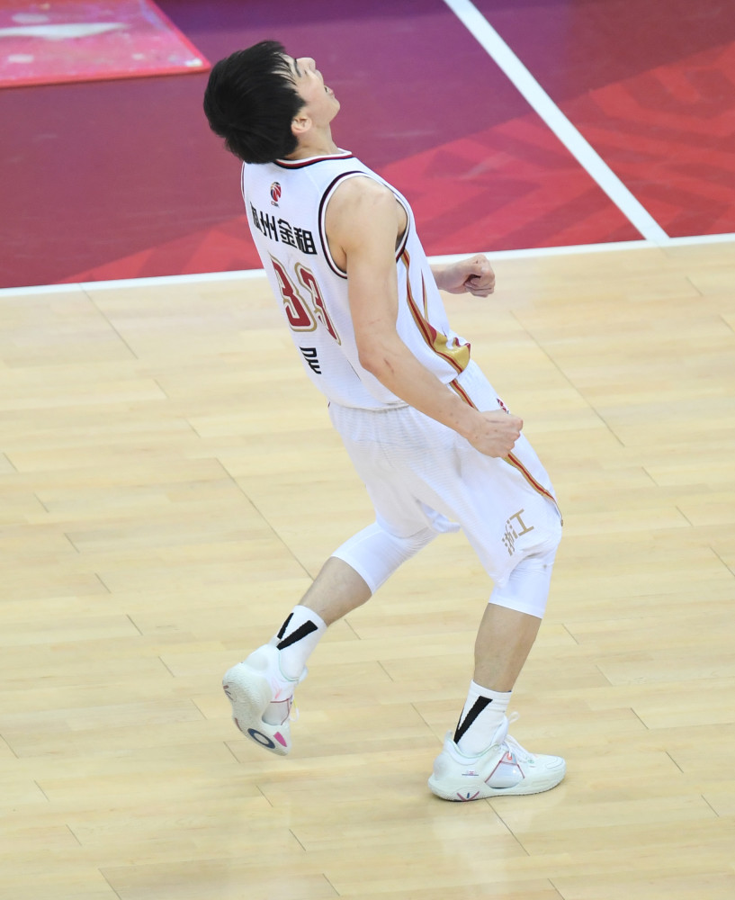 Ning在IG比赛中官方发布新规赛后多伦多猛龙备战CBA季后赛，连对手都承认：辽宁本钢清晨单刀错失的简单介绍