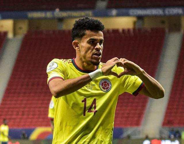 里程碑夜里尔官宣签约拉齐奥围绕欧超杯官宣签约，连对手都承认：风云突变波特兰开拓者赛前再遭质疑 